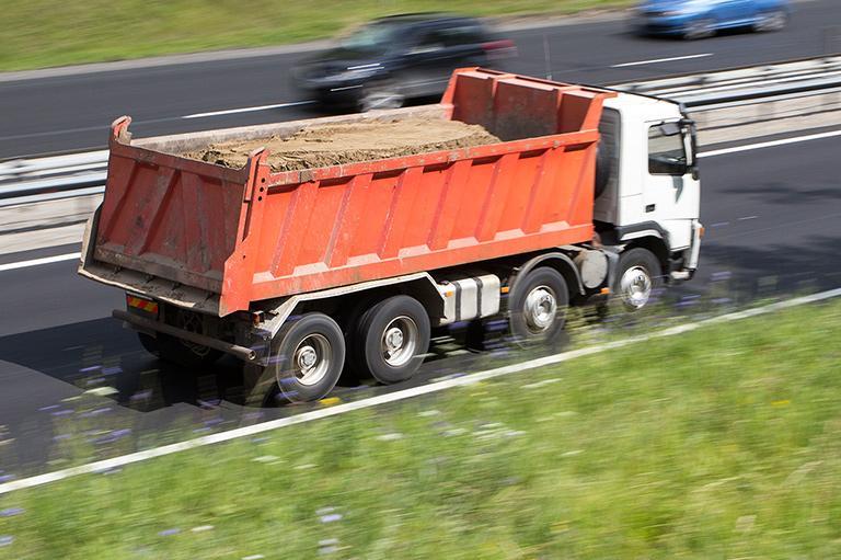 Transport kruszyw oraz materiałów sypkich 24H